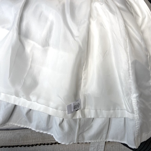 White Spring Trench Coat - Picture 8 of 12